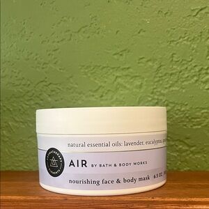 Bath & Body Works Air Face & Body Mask - White and Purple